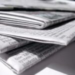 stack_of_newspapers_l