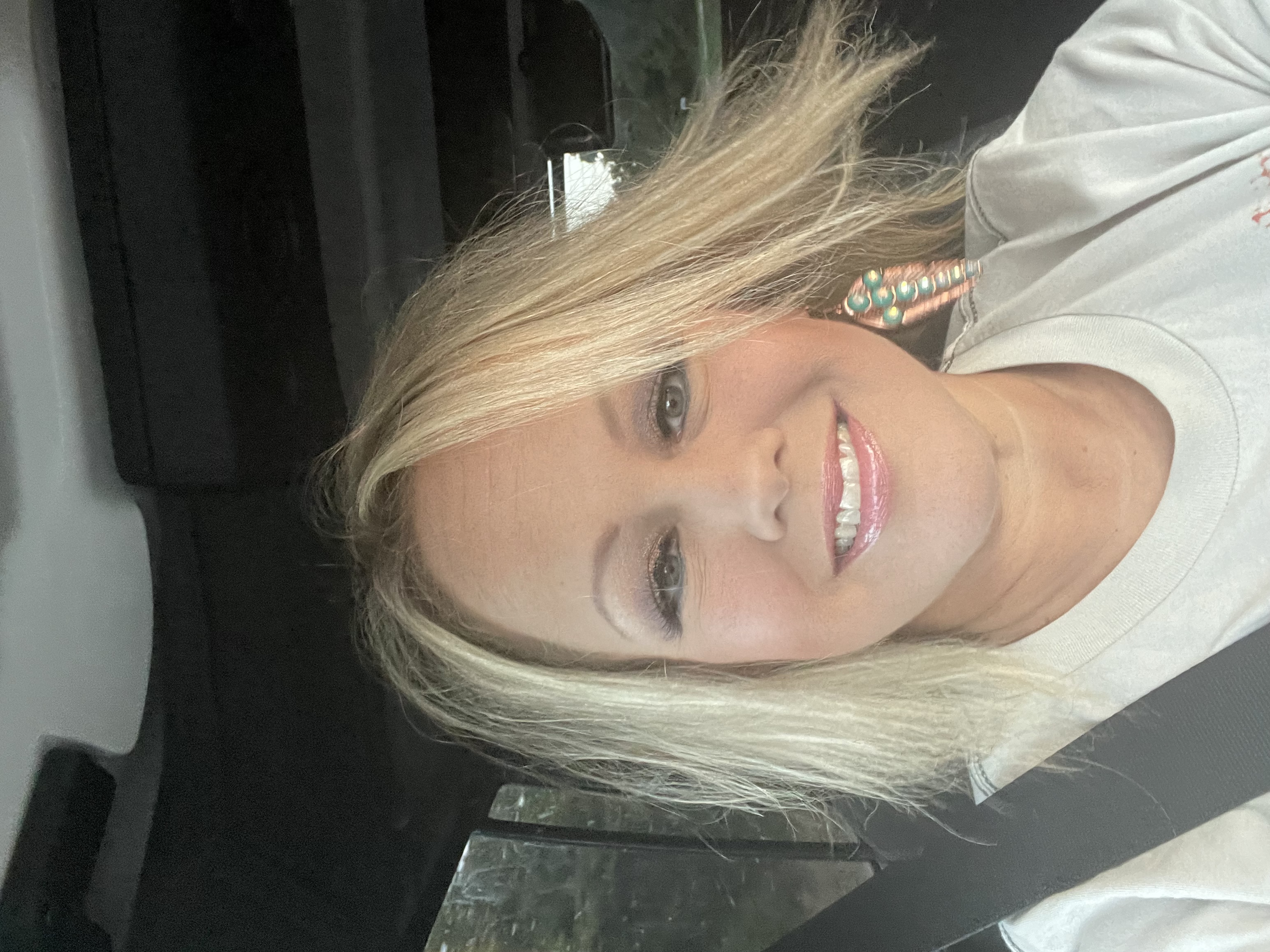 D0B6639A-BEB7-4A89-9E89-3CD6969A9D61